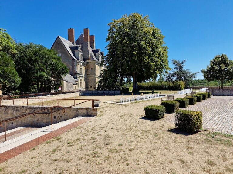 Château de Durtal: A Historic French Castle with Medieval Origins