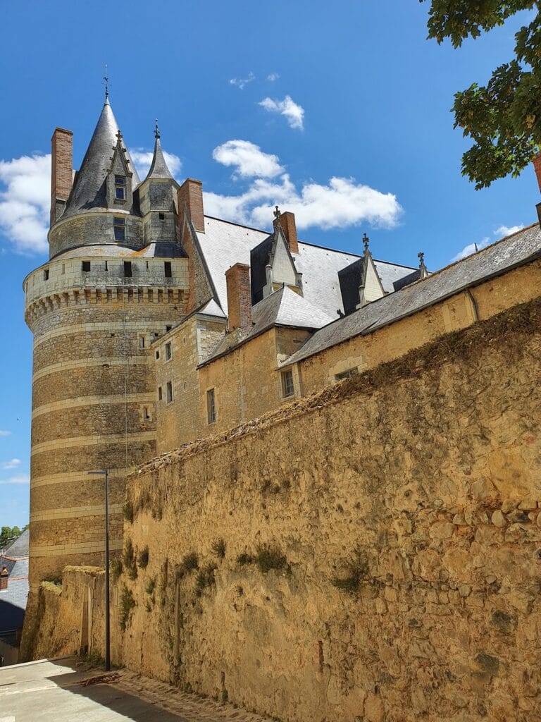 Château de Durtal: A Historic Castle in France 3 Château de Durtal