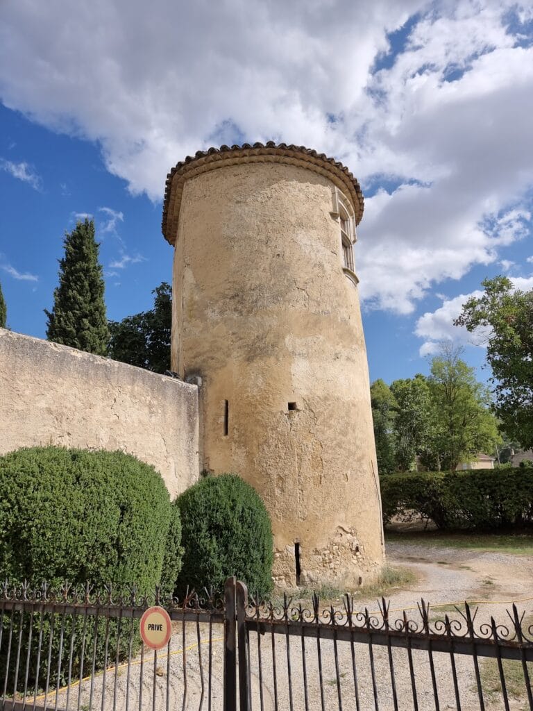 Castle of Allemagne-en-Provence: Medieval Keep and Renaissance Residence 3 Castle of Allemagne-en-Provence