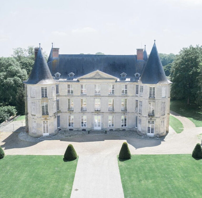 Château d’Hénonville: A Historic French Estate with Medieval Origins