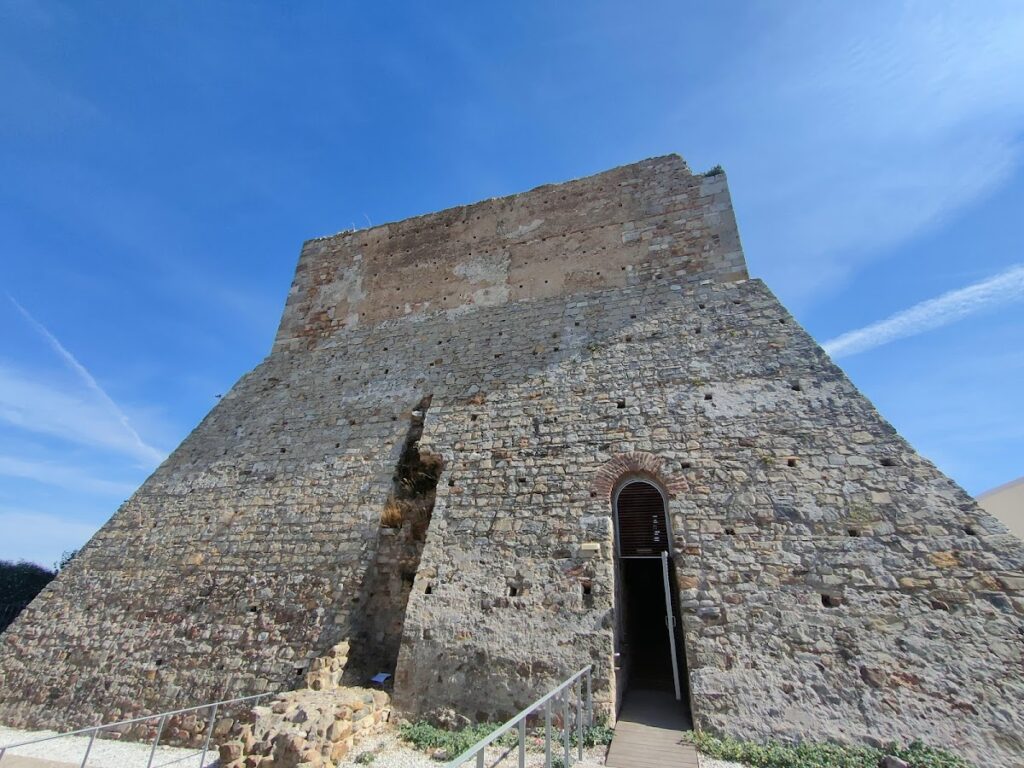 Castle of Alcalá de los Gazules: A Historic Fortress in Spain 6 Castle of Alcalá de los Gazules