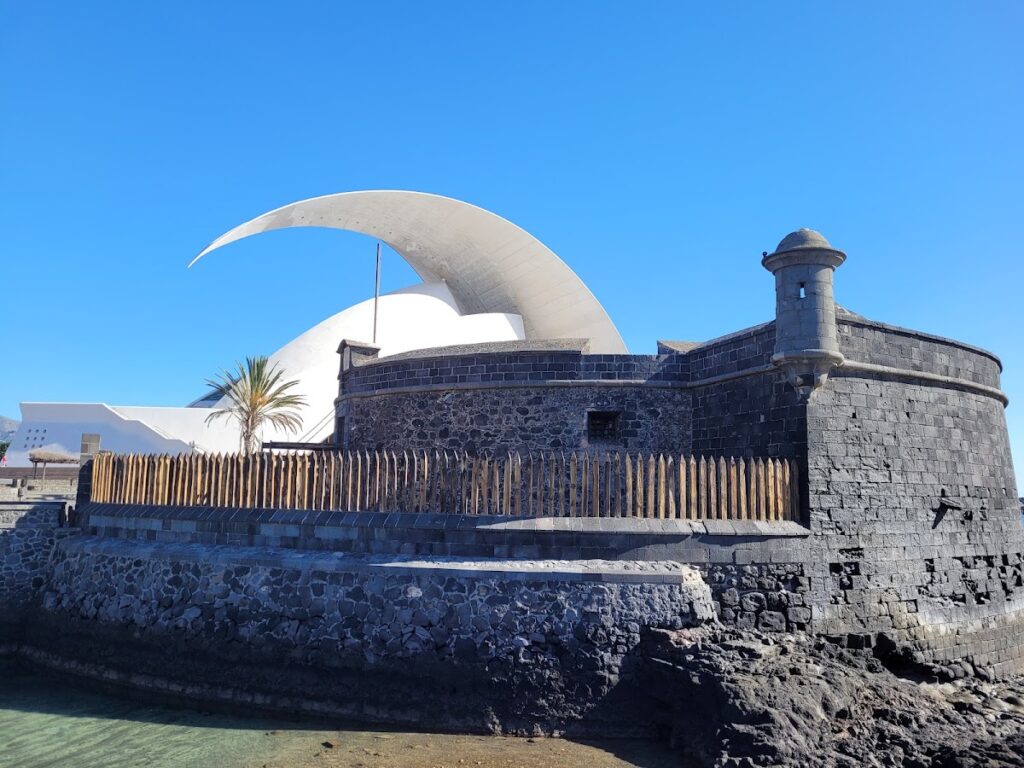 Castillo de San Juan Bautista: A Historic Fortification in Santa Cruz de Tenerife 7 Castillo de San Juan Bautista