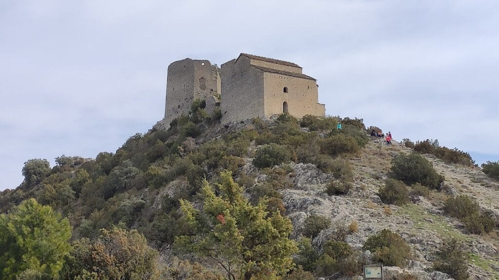 Castillo de Samitier: An 11th-Century Fortress in La Fueva, Spain 7 Castillo de Samitier