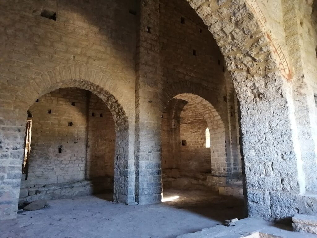 Castillo de Samitier: An 11th-Century Fortress in La Fueva, Spain 8 Castillo de Samitier