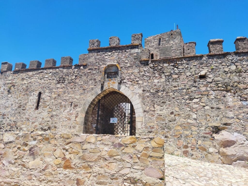 Alconchel Castle: A Frontier Fortress in Spain 4 Castillo de Alconchel