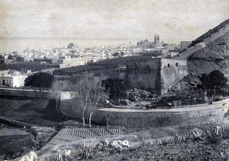 Castillo de Mata: A Historic Fortification of Las Palmas de Gran Canaria