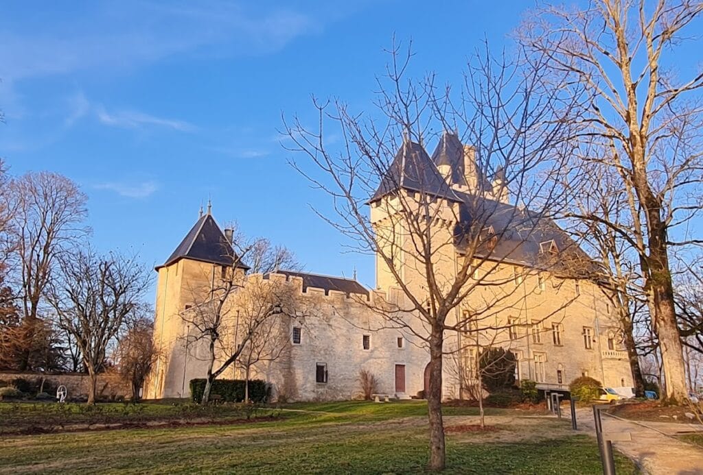 Château de Chazey-sur-Ain: A Medieval Fortified Castle in France 2 Château de Chazey-sur-Ain