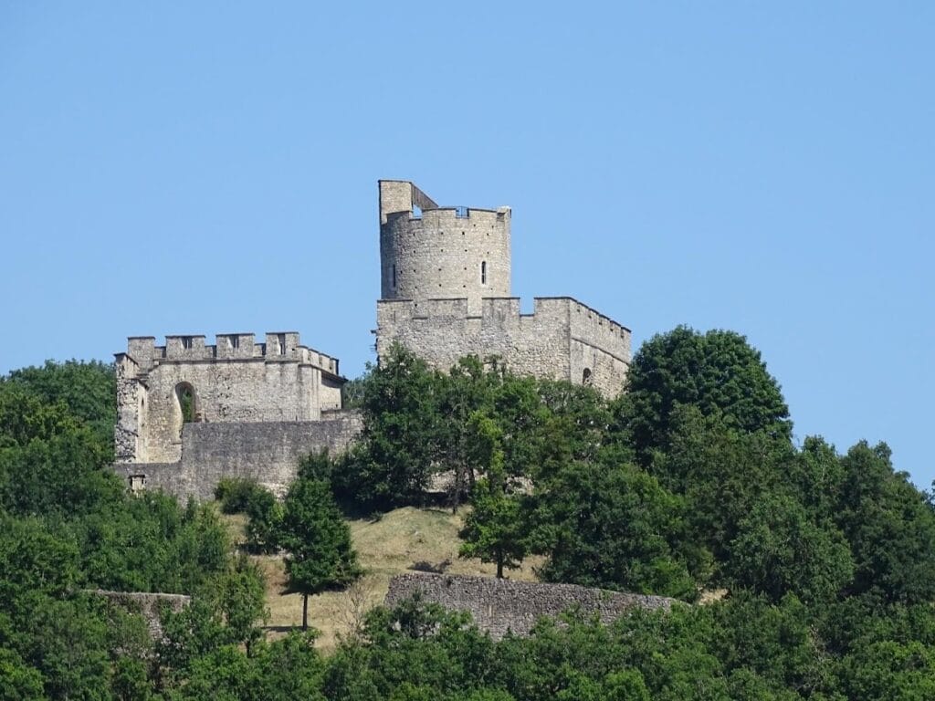 Château de Fallavier: A Medieval Fortified Castle in France 1 Château de Fallavier