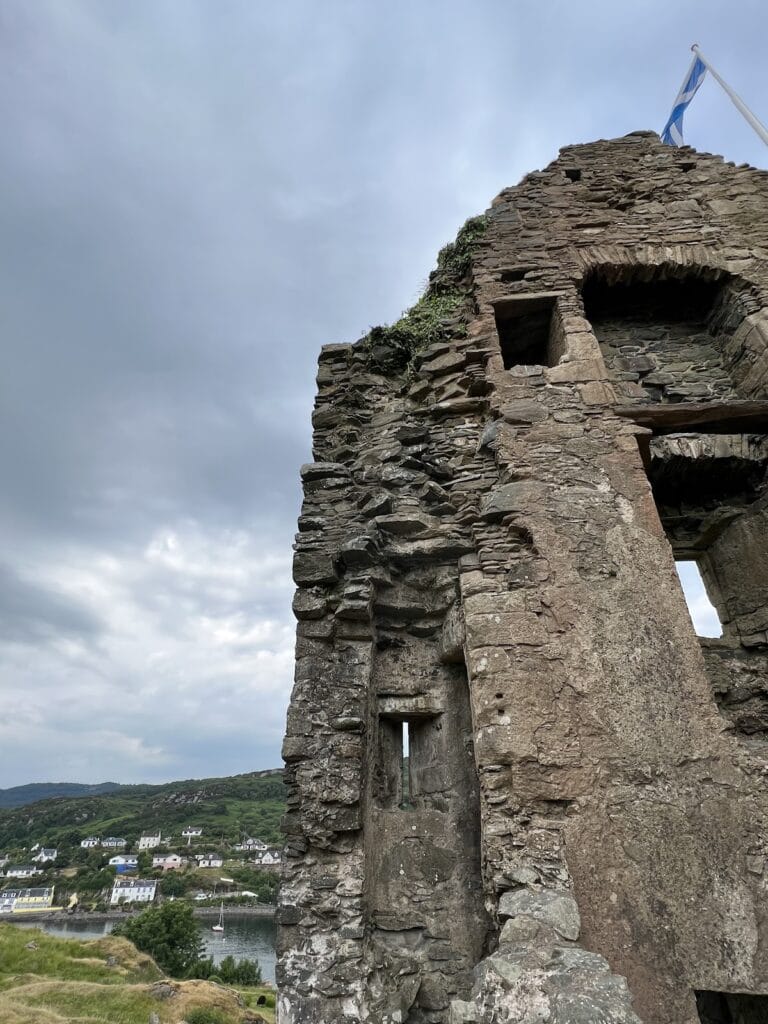 Tarbert Castle: A Medieval Royal Stronghold in Scotland 5 Tarbert Castle