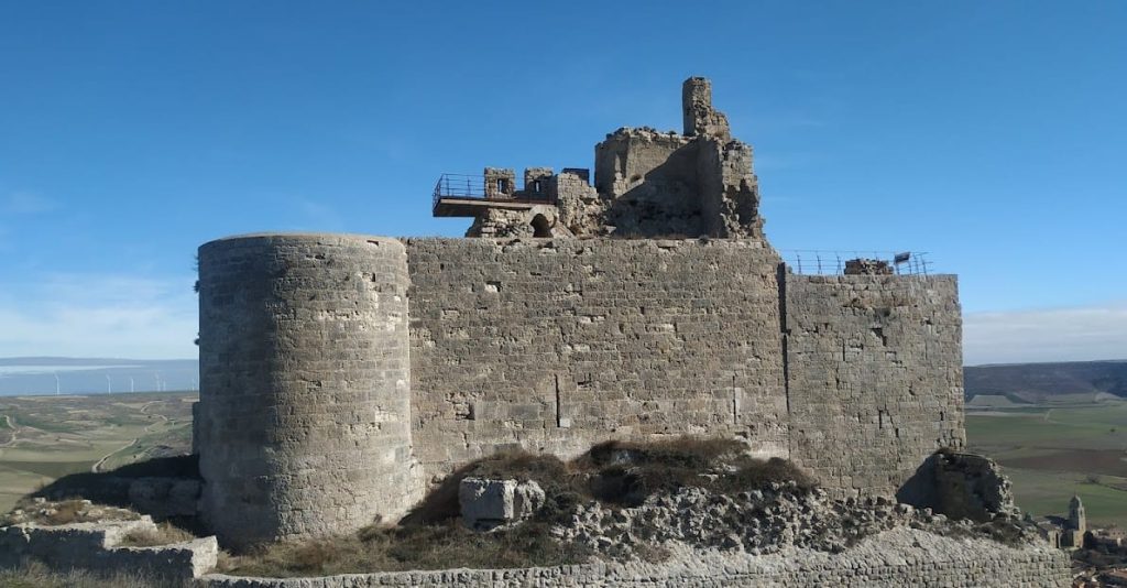 Castle of Castrojeriz: A Medieval Hilltop Fortification in Spain 2 Castle of Castrojeriz