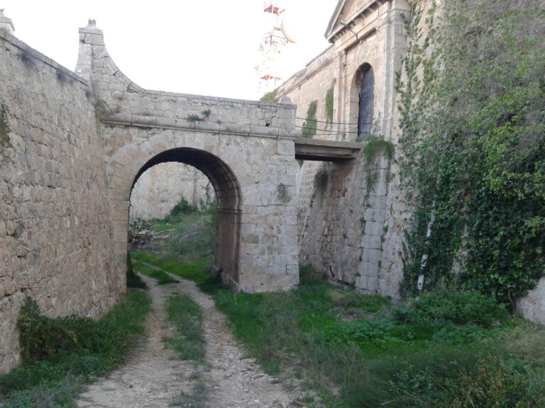 Castle of Galeras, Cartagena: An 18th-Century Spanish Coastal Fortress