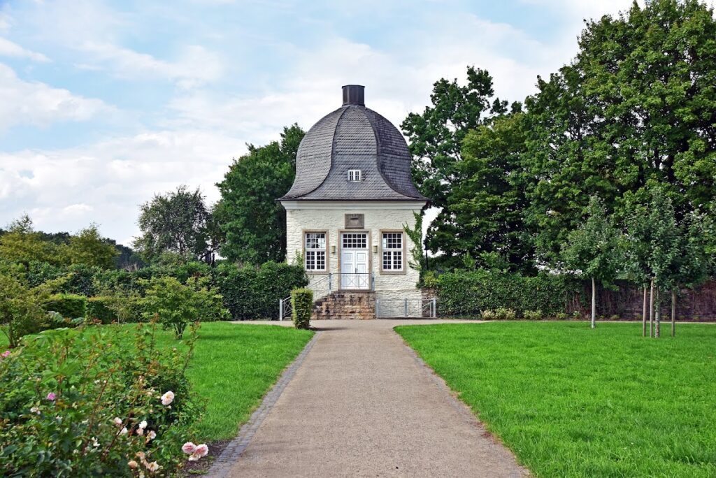 Haus Opherdicke: A Historic Moated Castle and Estate in Holzwickede, Germany 6 Haus Opherdicke