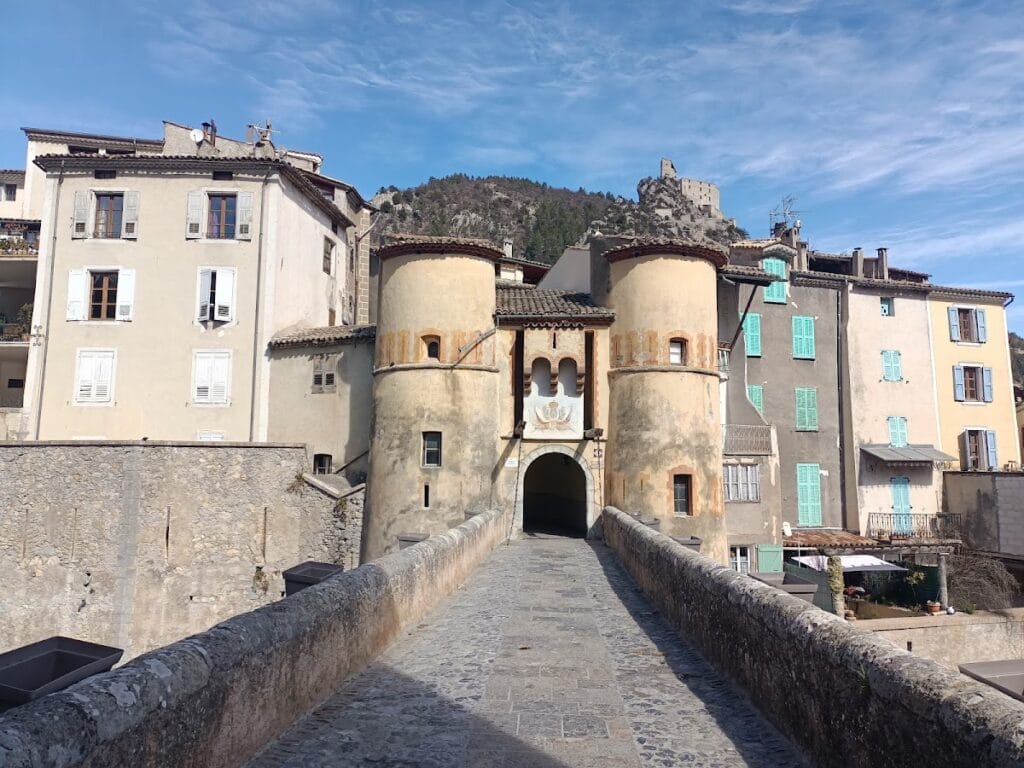 Citadelle d’Entrevaux: A Frontier Fortress in France 4 Citadelle d'Entrevaux