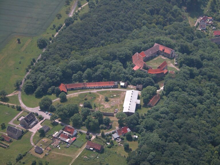 Burg Lohra: A Medieval Hilltop Castle in Germany