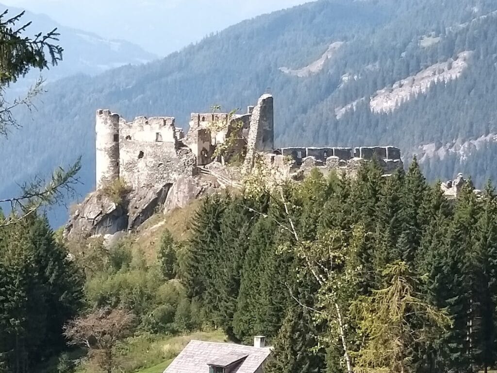 Burgruine Steinschloß