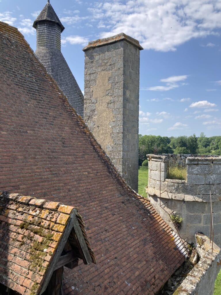 Château de Villemonteix: A Fifteenth-Century Fortified Residence in France 5 Château de Villemonteix