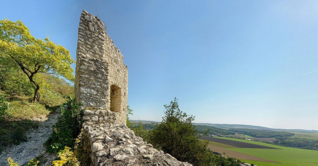 Burgruine Staatz