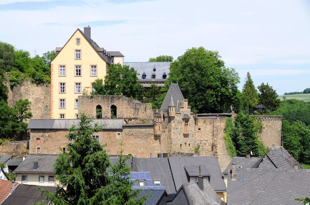 Schloß Dhaun: A Historic Castle in Rheinland-Pfalz, Germany 8 Schloß Dhaun