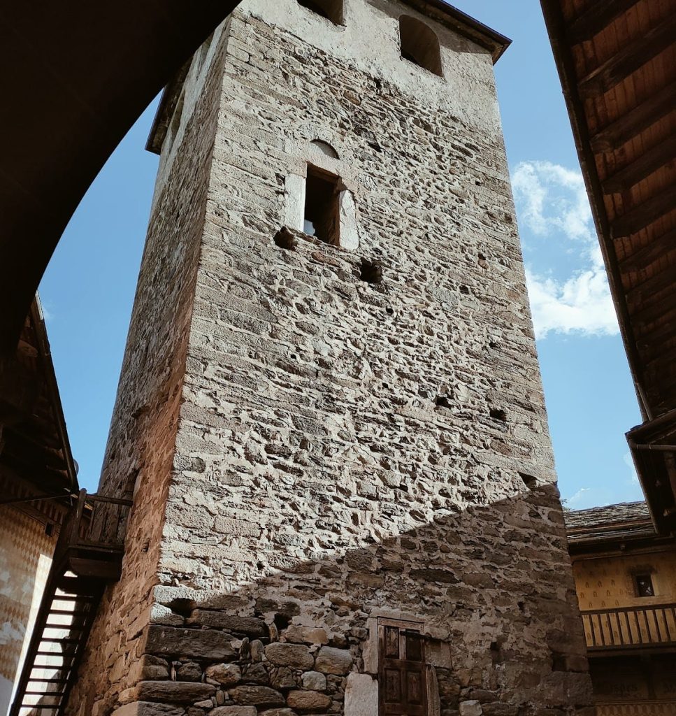 Castello di Introd: A Romanesque Fortress in Italy’s Aosta Valley 5 Castello di Introd