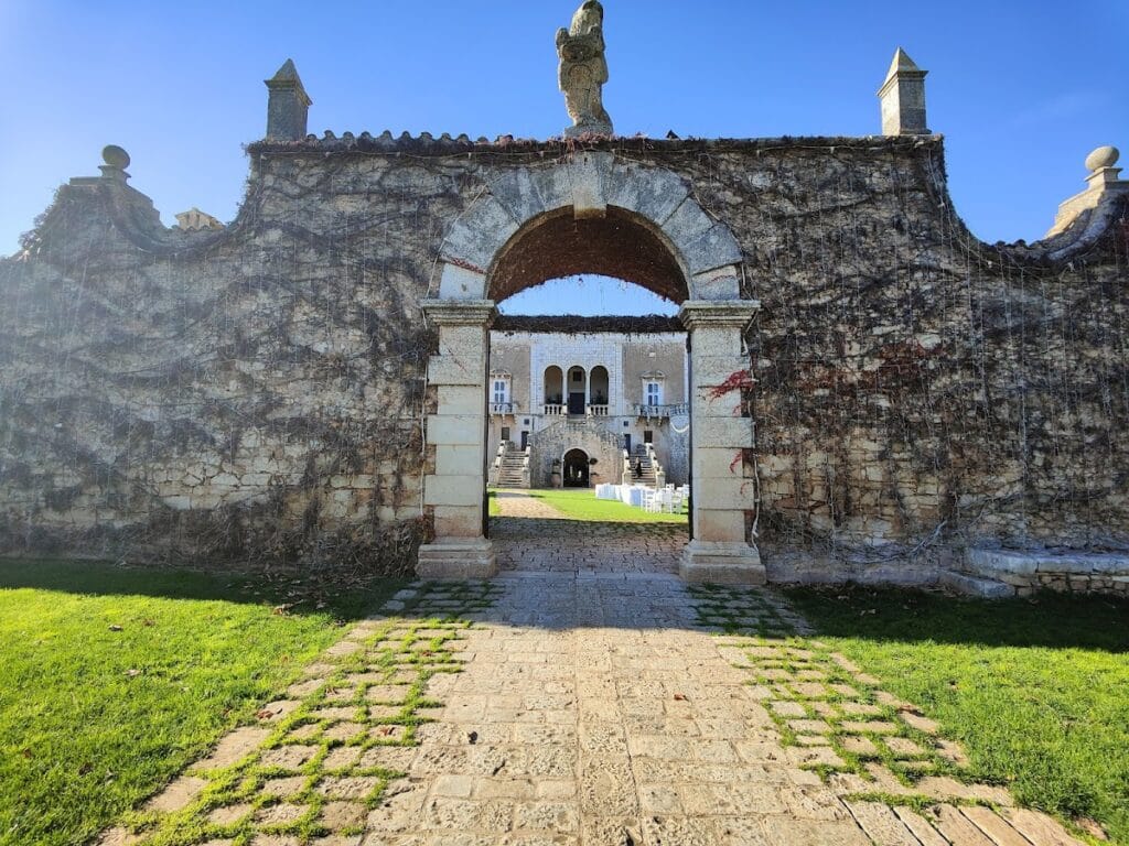 Marchione Castle: A Fortified Country Residence near Conversano, Italy 3 Marchione Castle