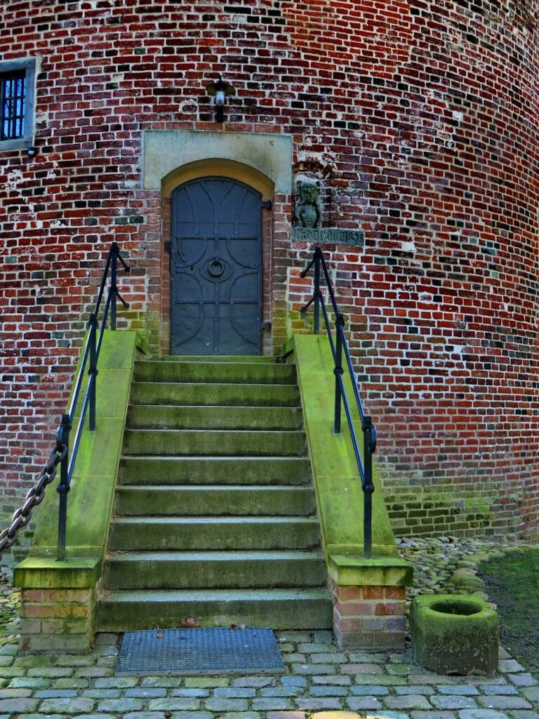 Stickhausen Castle: A Trade Route Fortress in Germany 4 Stickhausen Castle