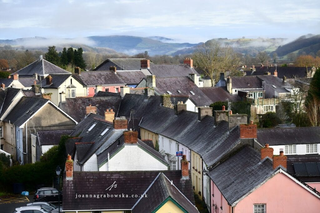 Llandovery Castle: A Strategic Anglo-Norman Fortress in Wales 5 Llandovery Castle