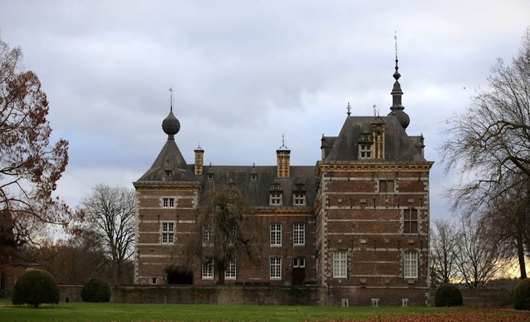 Eijsden Castle: A Water Castle in the Netherlands