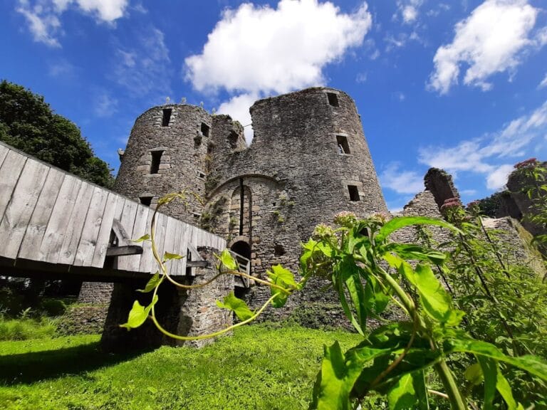 Château de Ranrouët: A Medieval Fortress in Herbignac, France