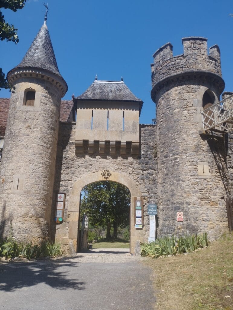 Château de Cénevières