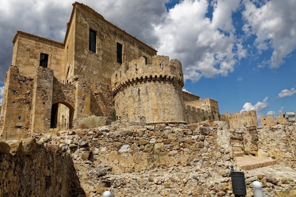 Castello Svevo of Rocca Imperiale: A Medieval Fortress in Calabria 3 Castello Svevo of Rocca Imperiale
