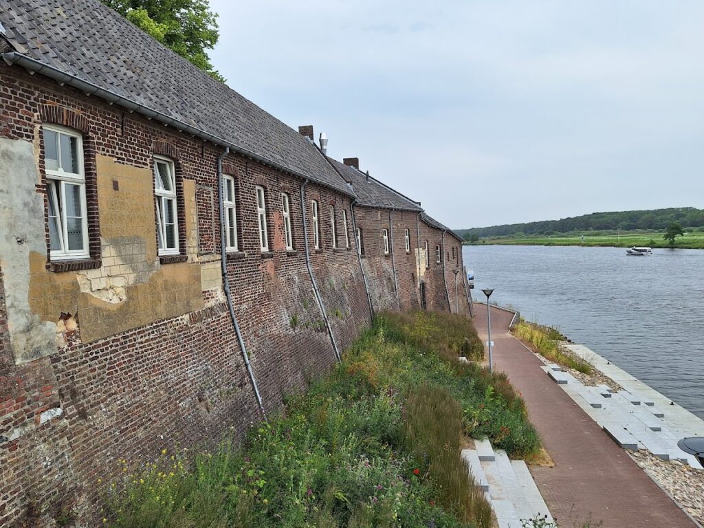 Keverberg Castle: A Historic Fortress in the Netherlands 9 Keverberg Castle