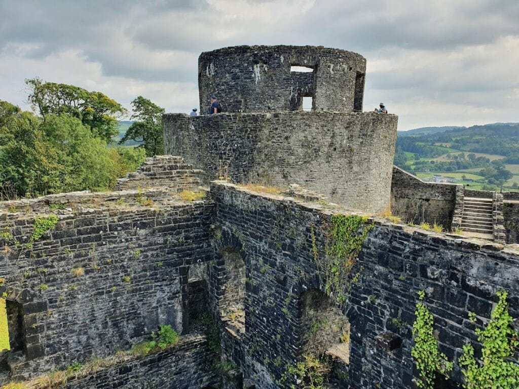 Dinefwr Castle: Medieval Stronghold and Seat of Deheubarth 1 Dinefwr Castle