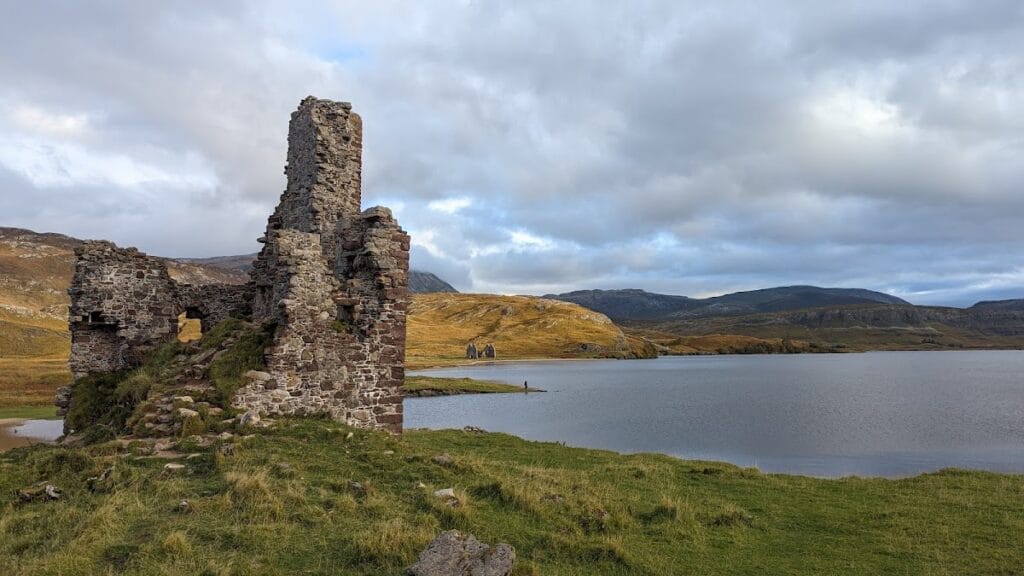 Ardvreck Castle: A Historic Highland Stronghold in Scotland 7 Ardvreck Castle