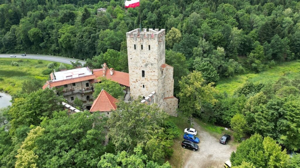 Tropsztyn Castle: A Reconstructed Defensive Castle in Poland 2 Tropsztyn Castle