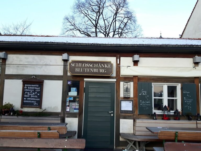 Menzing: A Historic Settlement and Blutenburg Castle in Munich