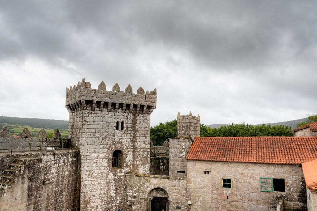 Castle of Vimianzo: A Medieval Fortress in Galicia 2 Castle of Vimianzo
