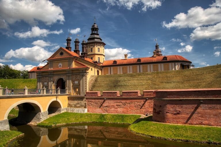 Nesvizh Castle: Radziwill Palace and Fortress in Belarus