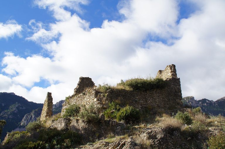 Castell de Carles: A Medieval Castle in Spain