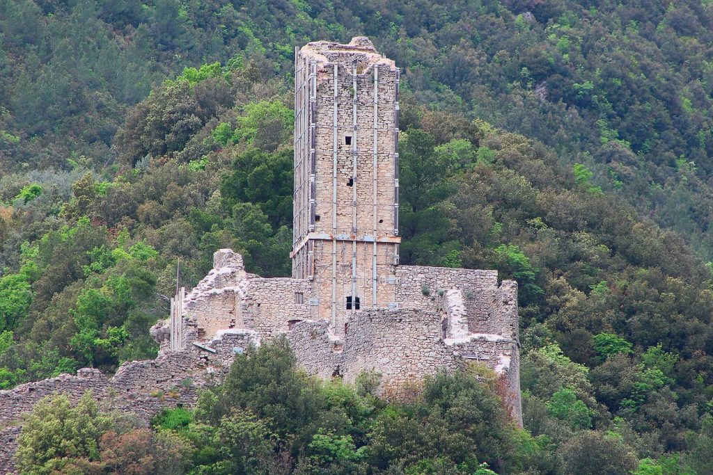 Matterella Castle: A Medieval Fortress in Italy 1 castle of Matterella