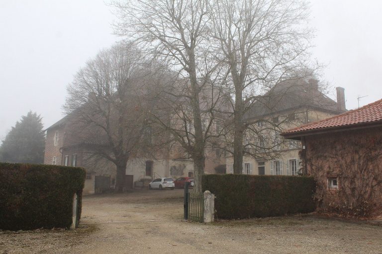 Château de Saix: A Medieval Fortified Castle in France