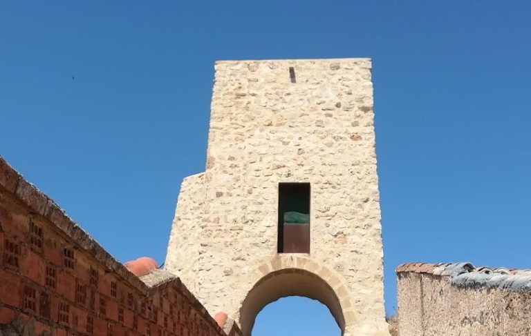 Castillo de Langa: A Gothic Fortress in Zaragoza, Spain