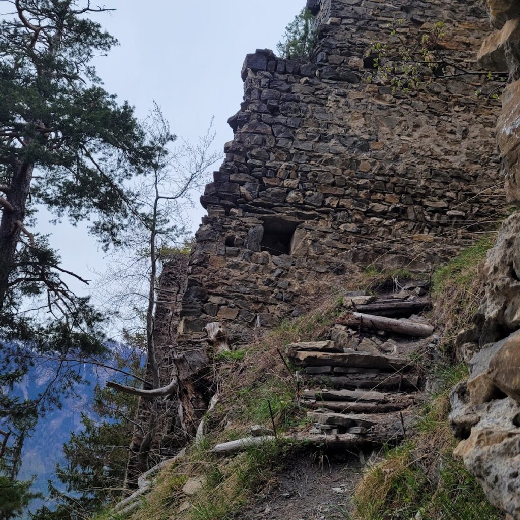 Burg Ober-Ruchenberg: A Medieval Hill Castle Ruin in Trimmis, Switzerland 4 Burg Ober-Ruchenberg