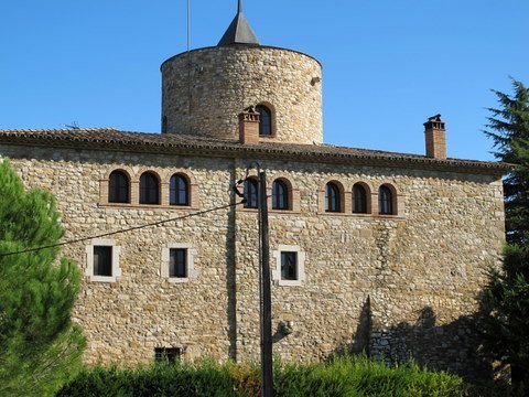Castell de Celrà: A Territorial Castle in Spain