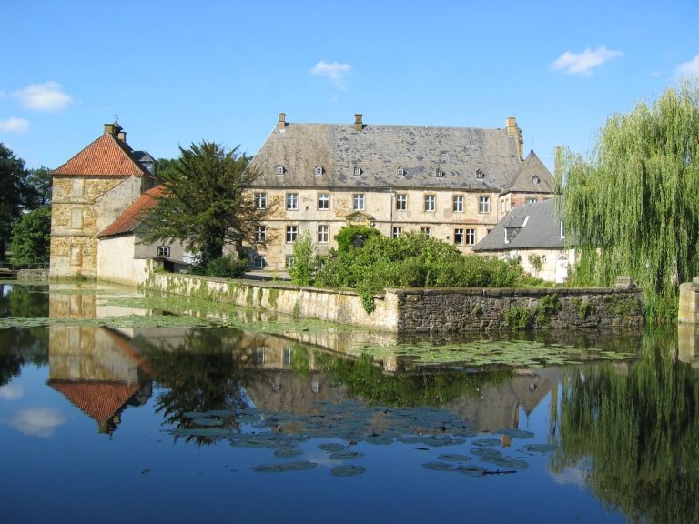 Wasserschloss Tatenhausen: A Water Castle in Germany