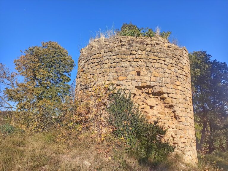Castell d’Hortal: A Medieval Castle in Catalonia, Spain