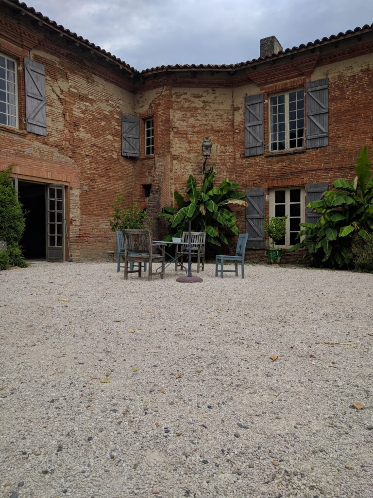 Château de Savenès: A Medieval Fortress and Historic Residence in France