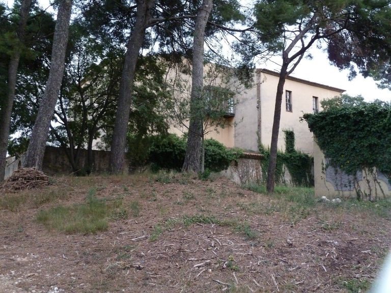 Castell de Barberà: A Medieval Frontier Castle and Fortified Estate House in Spain