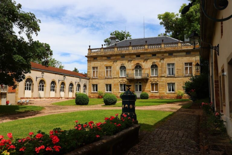 Château des Capucins: A Historic Estate in Rambervillers, France