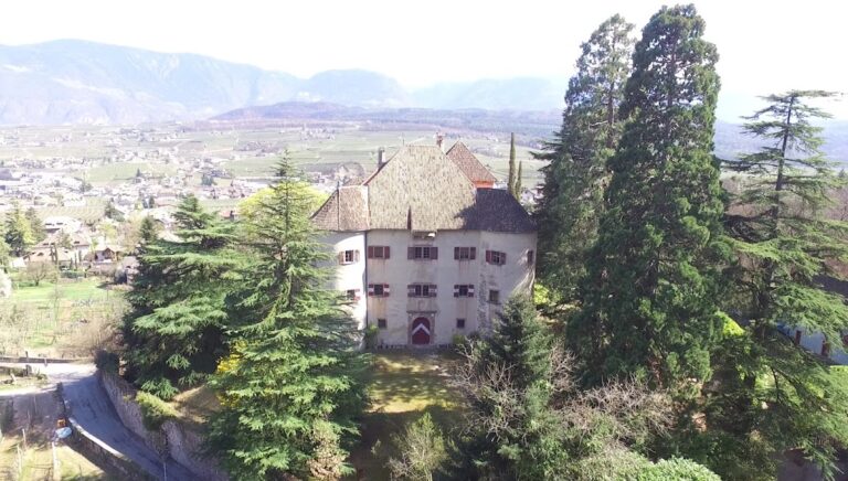Castle Gandegg: A Historic Tyrolean Residence in Italy