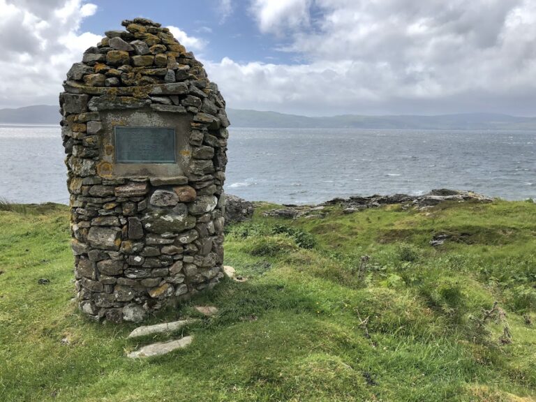 Castle MacEwen: A Medieval Scottish Fortification in Tighnabruaich